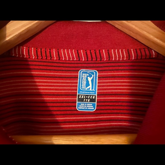 Men’s Red Striped PGA Tour Moisture Wicking Polo XXL or 2X - Picture 3 of 3